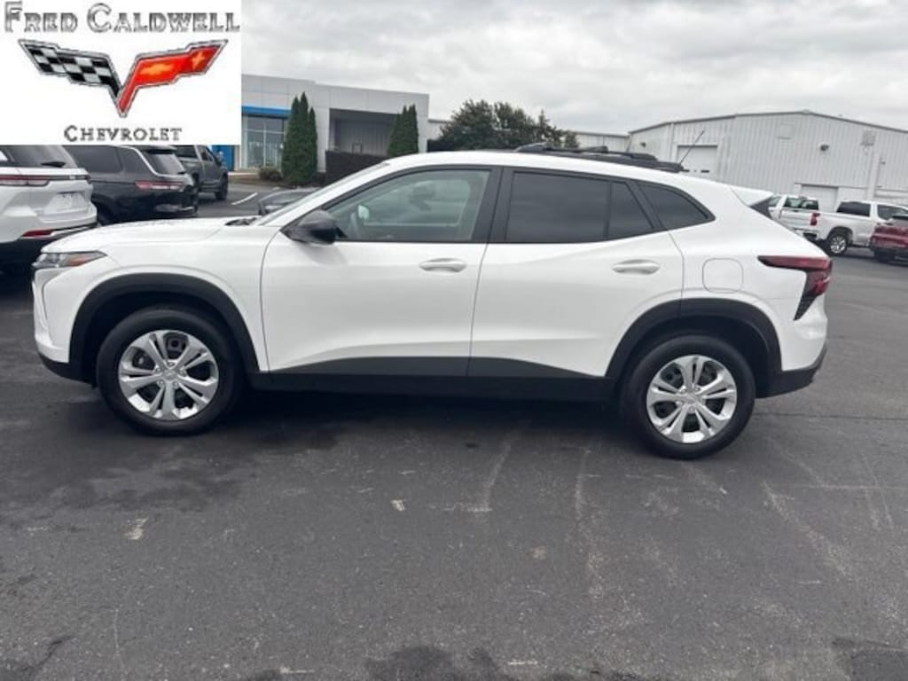 Used 2026 Chevrolet Trax LS SUV
