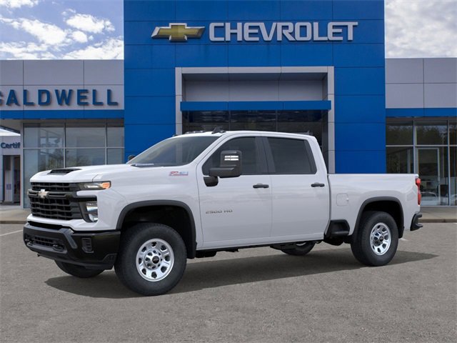 2025 Chevrolet Silverado 2500HD photo 2