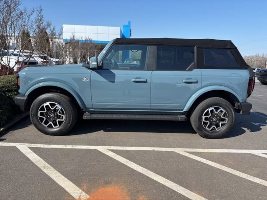 Used 2022 Ford Bronco Base