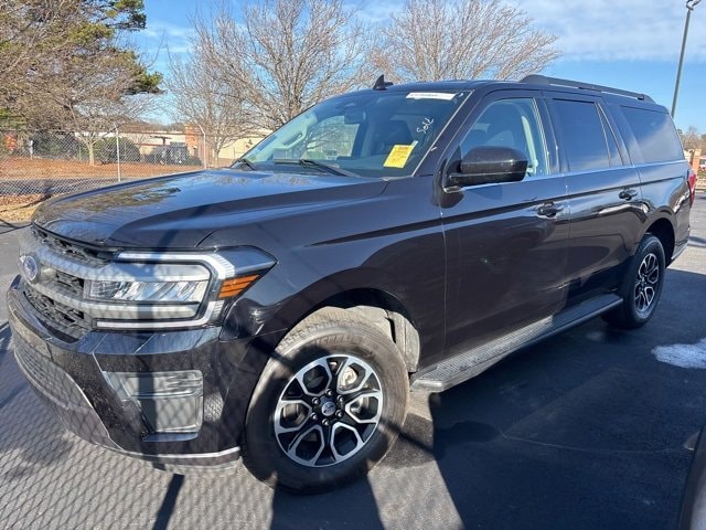 2024 Ford Expedition XLT's photo