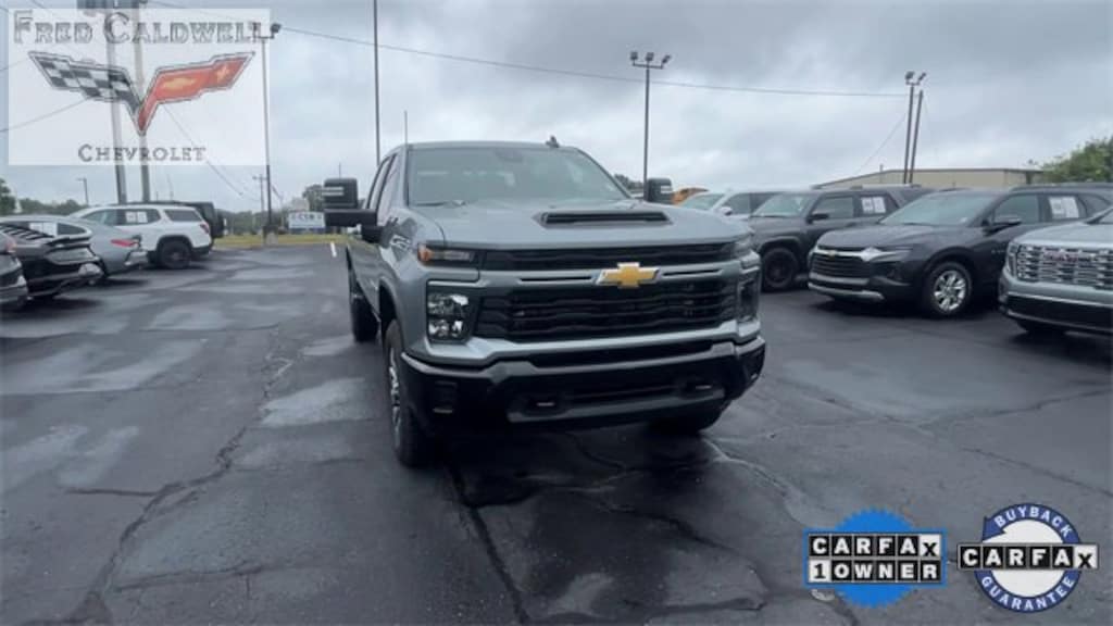 Used 2024 Chevrolet Silverado 2500 HD Custom Truck