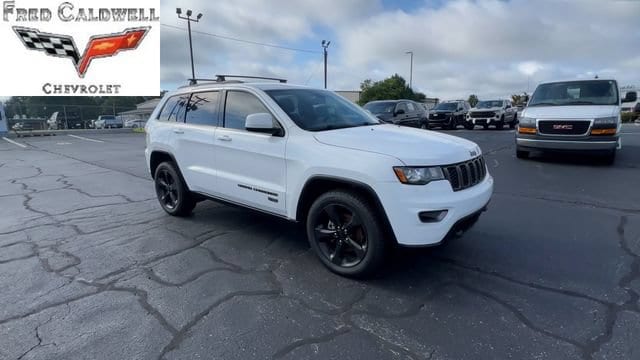 Used 2017 Jeep Grand Cherokee Laredo with VIN 1C4RJFAG3HC607166 for sale in Clover, SC