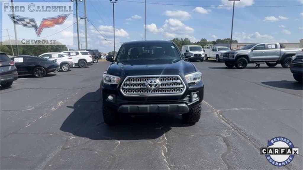 Used 2017 Toyota Tacoma TRD Off Road Truck