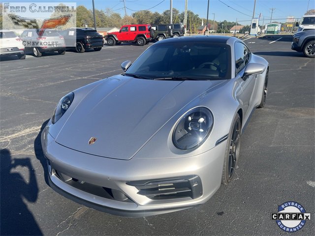 2022 Porsche 911 GTS's photo