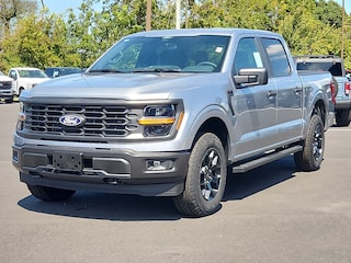 2025 Ford F-150 STX 4WD SuperCrew 5.5 Box