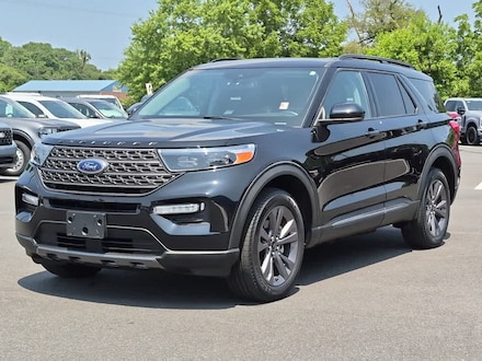 2023 Ford Explorer XLT SUV
