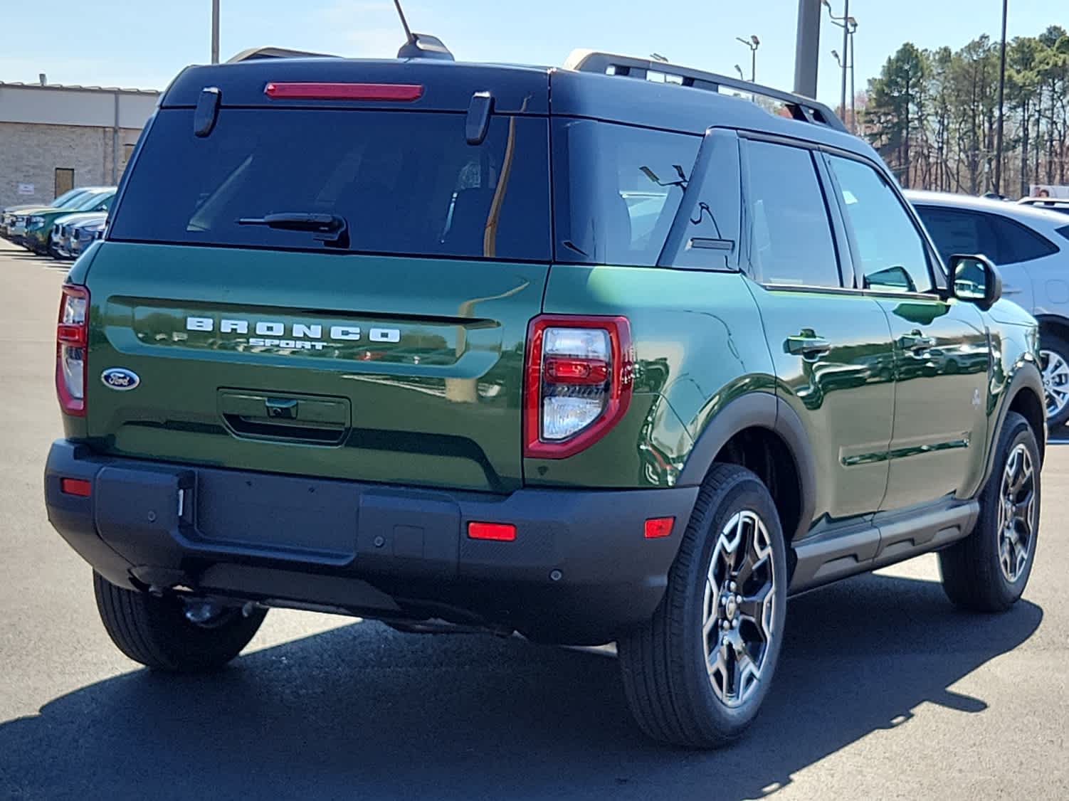 2025 Ford Bronco Sport Outer Banks photo 3