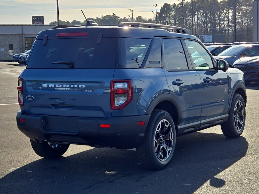 New 2025 Ford Bronco Sport Outer Banks 4x4