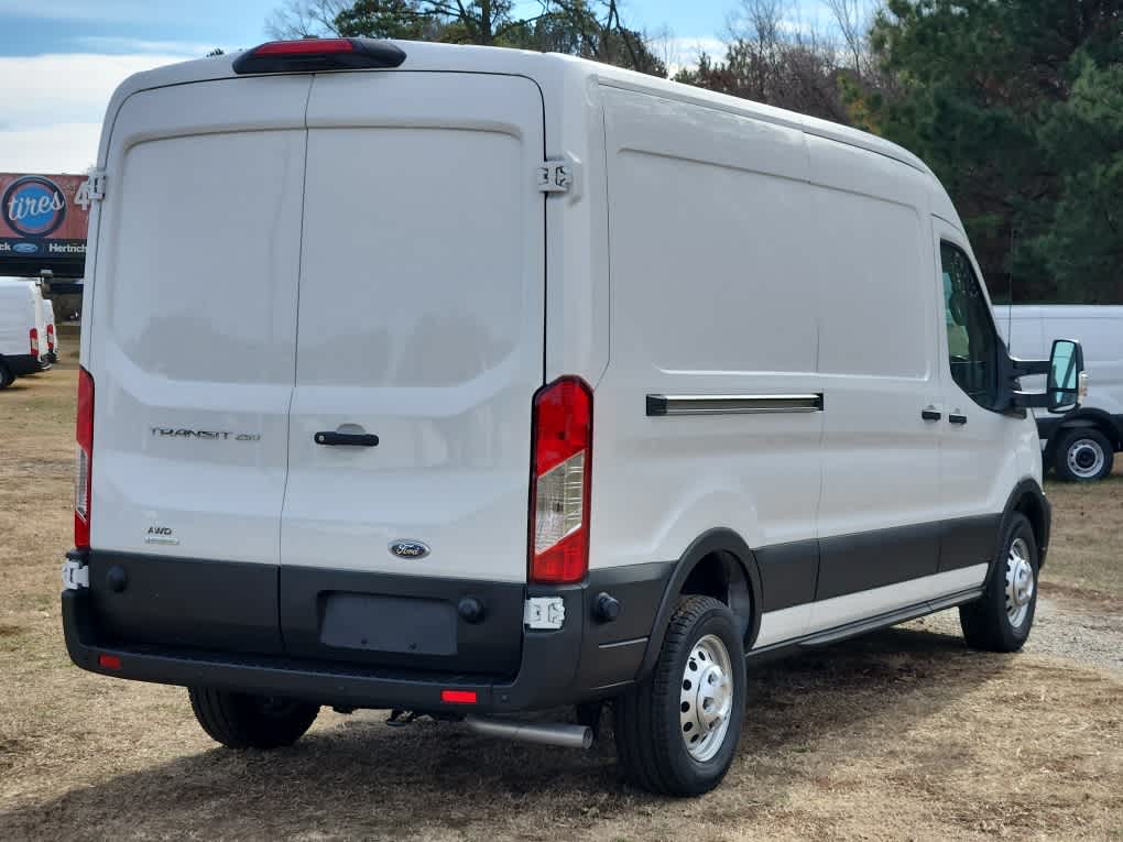 2024 Ford Transit Cargo Van photo 3