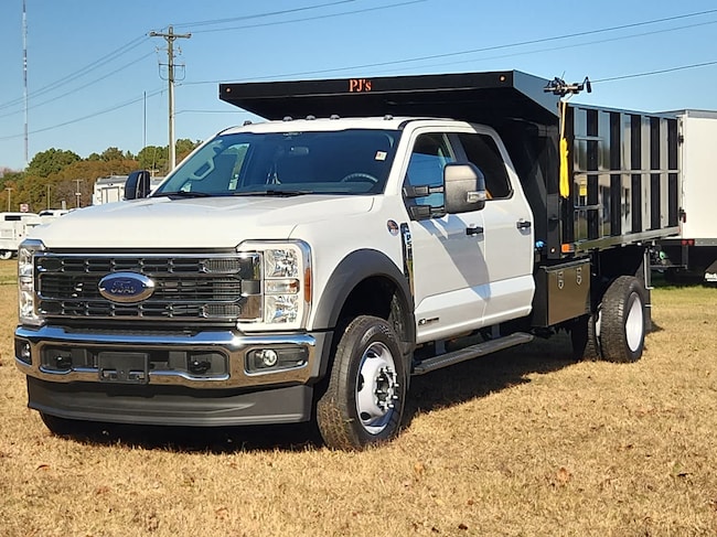 2025 Ford Super Duty F-550 DRW F-550 XL
