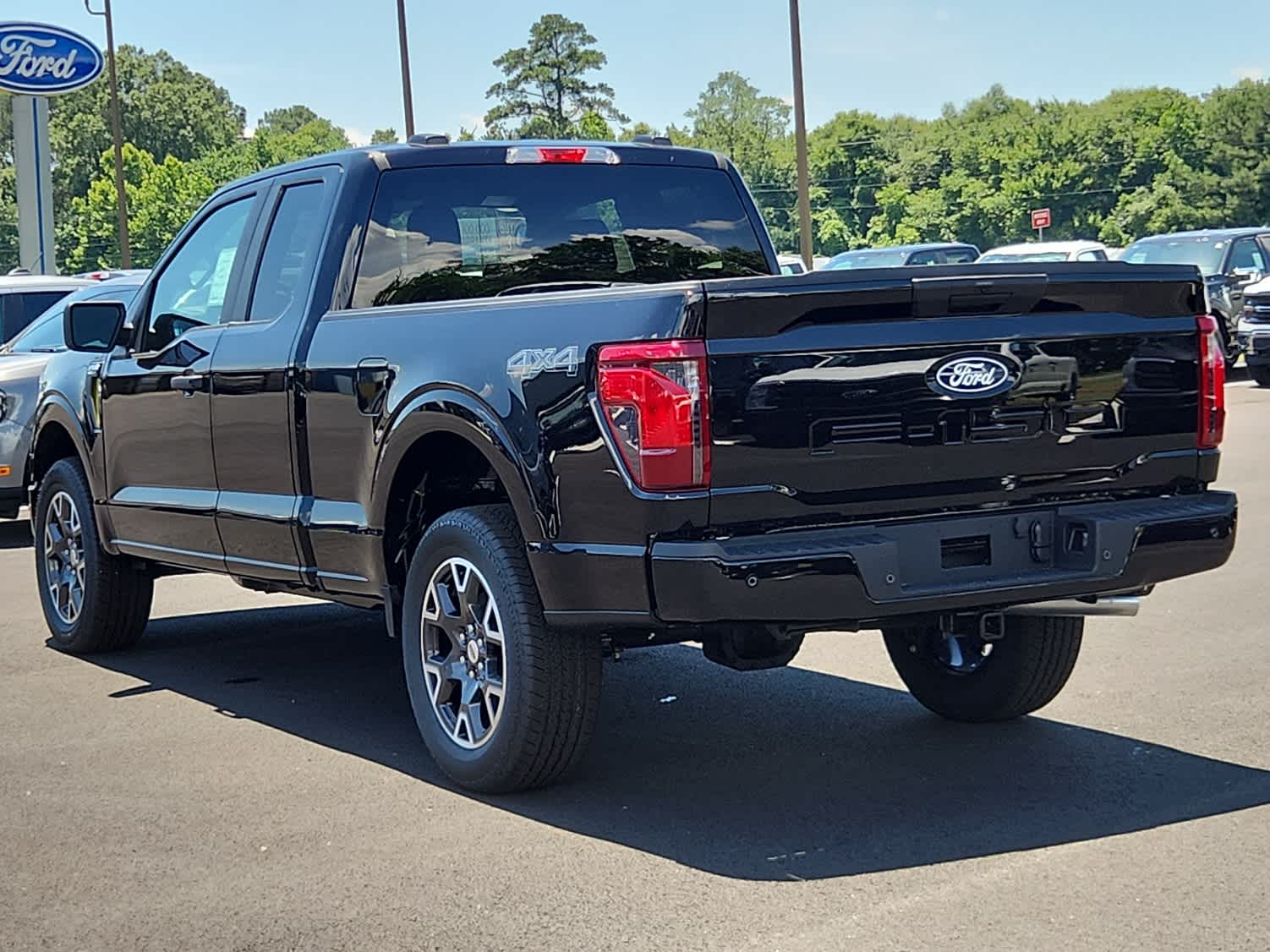 2025 Ford F-150 STX photo 4