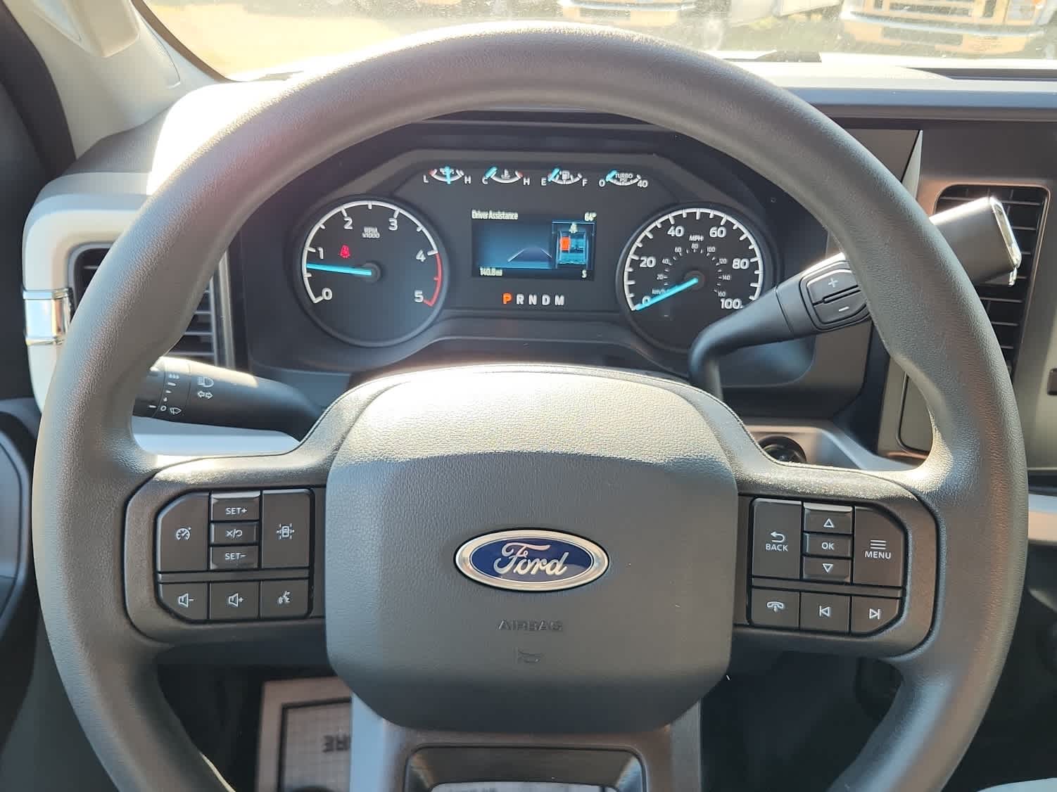 2025 Ford F-350 Super Duty Chassis Cab XL - Photo 16