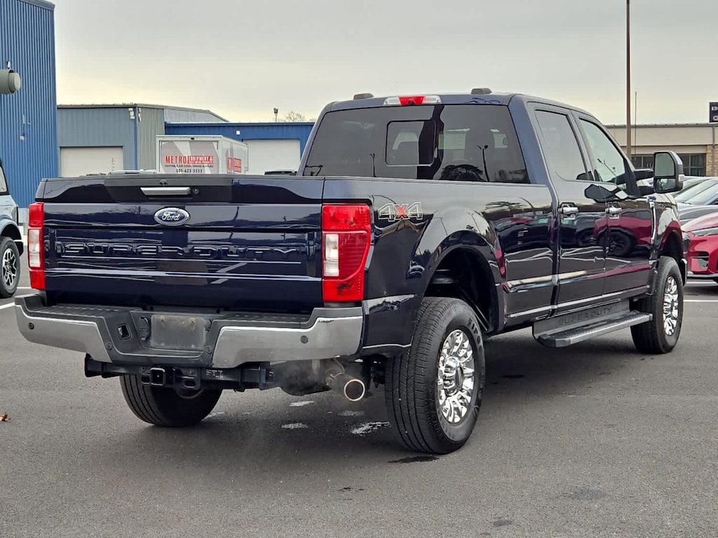 Used 2022 Ford Super Duty F-250 SRW Lariat 4WD Crew Cab 8 Box Truck Crew Cab