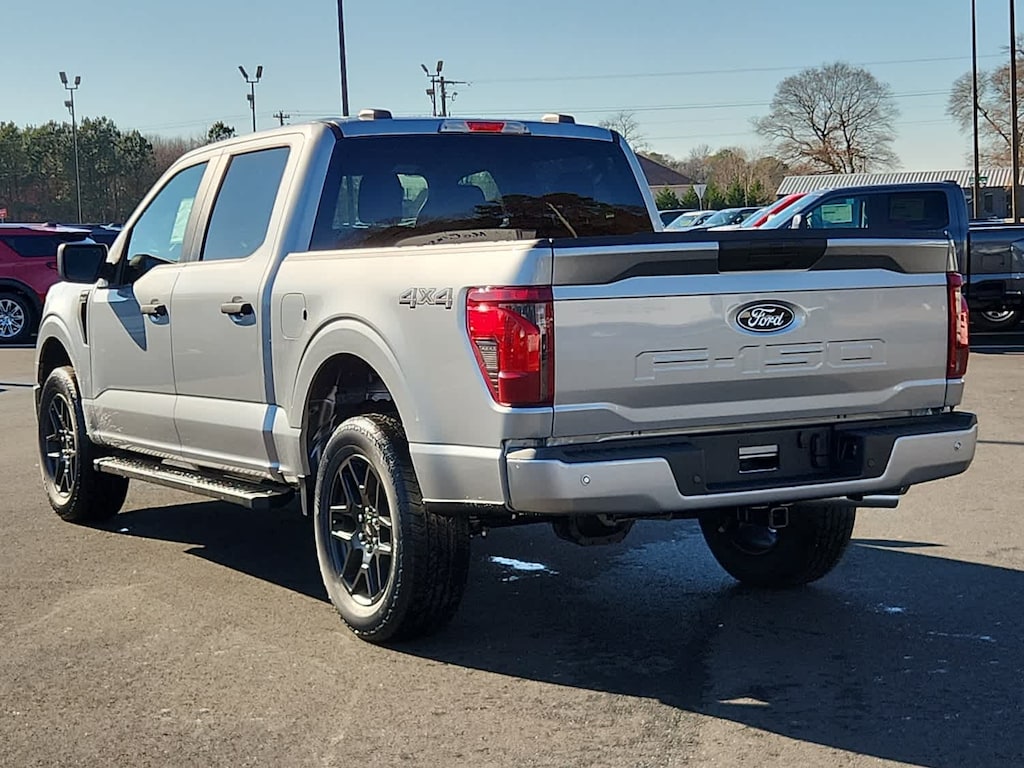 New 2025 Ford F-150 STX 4WD SuperCrew 5.5 Box