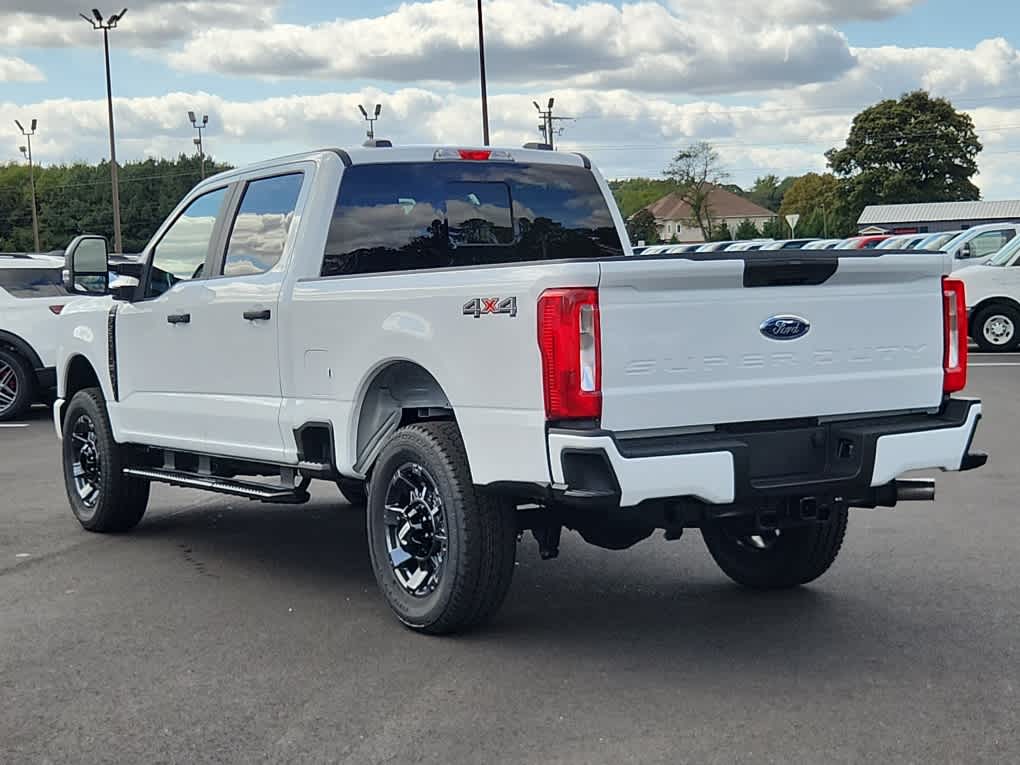 2026 Ford F-250 XL photo 4