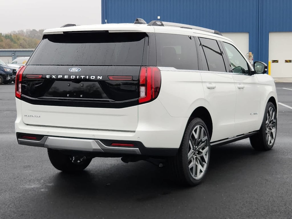 New 2025 Ford Expedition Platinum 4x4