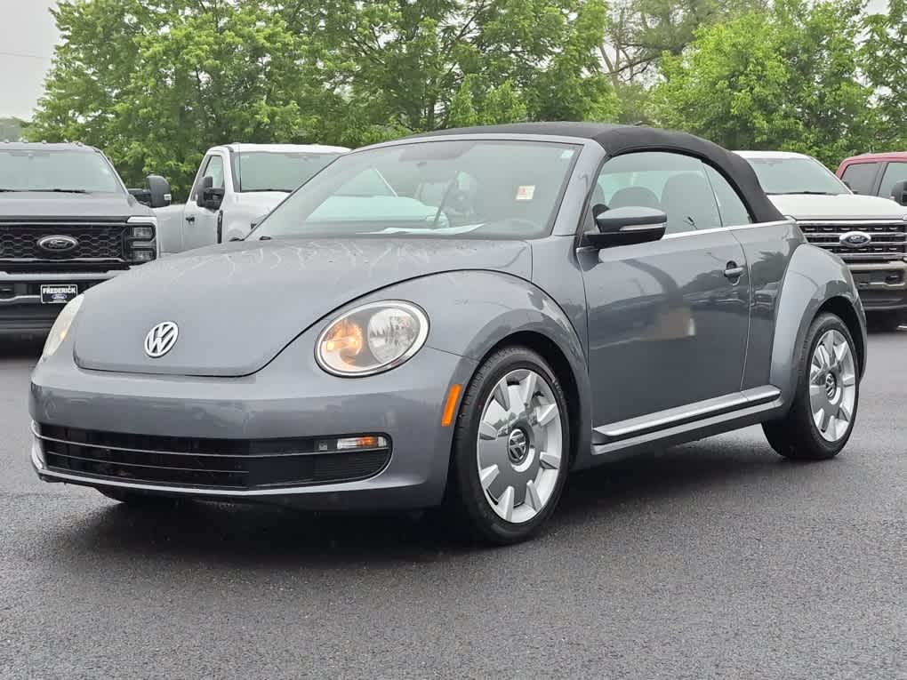 2013 Volkswagen Beetle 2.5L Conv. auto PZEV's photo