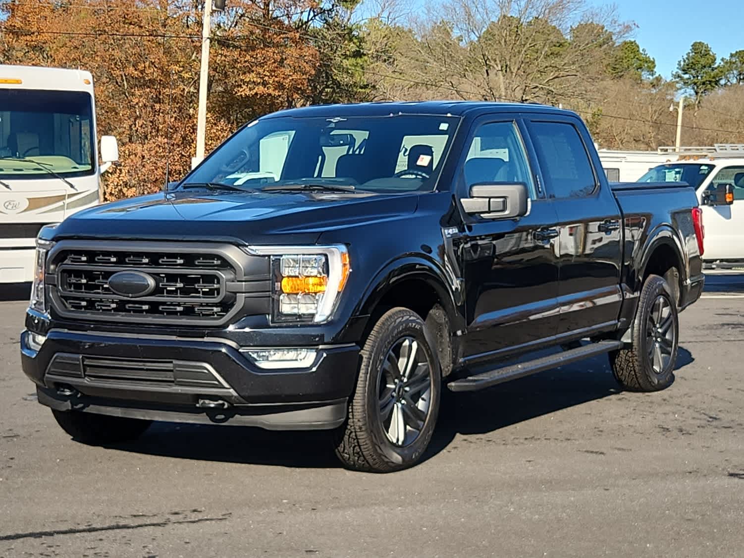 2023 Ford F-150 XLT's photo