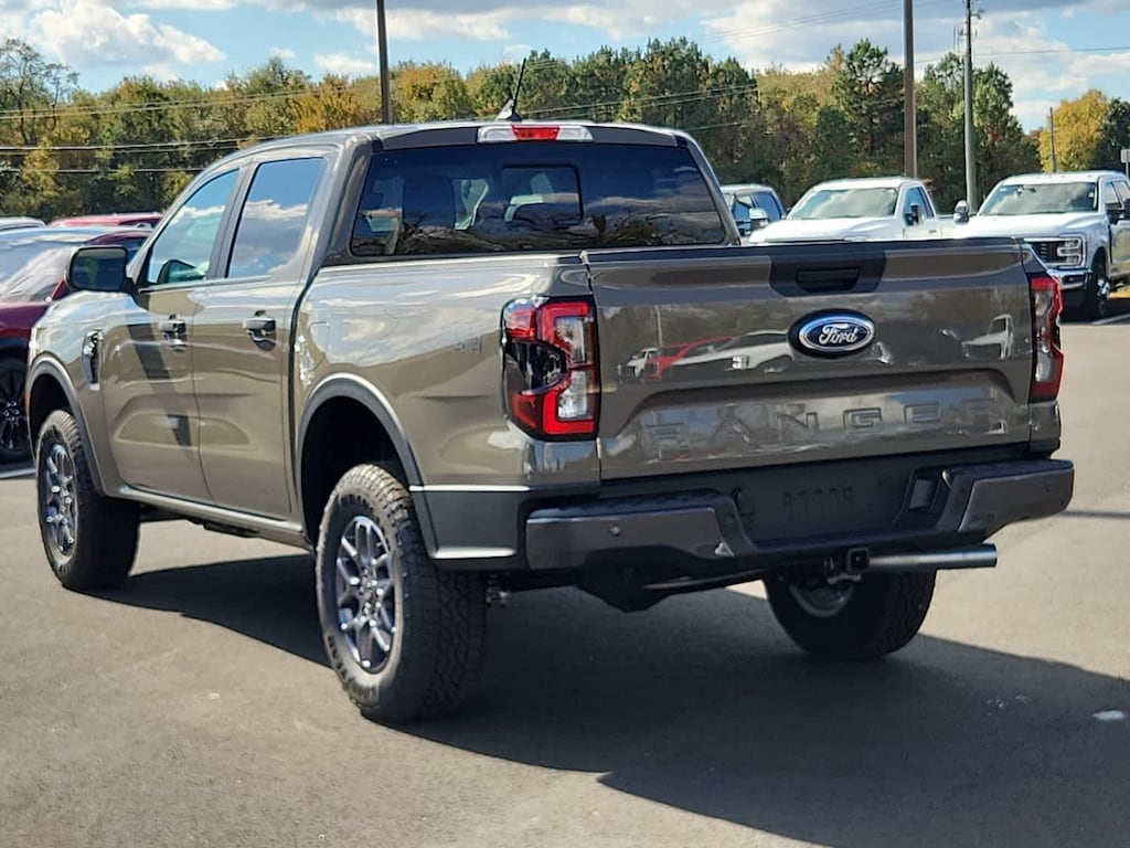 New 2025 Ford Ranger XLT 4WD SuperCrew 5 Box