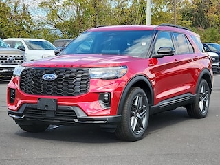 2025 Ford Explorer ST-Line 4WD