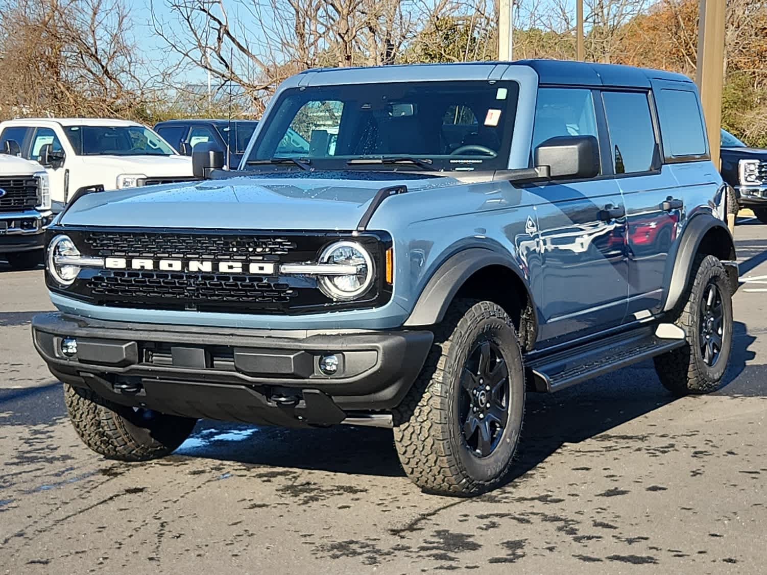 2025 Ford Bronco 4-Door Outer Banks's photo