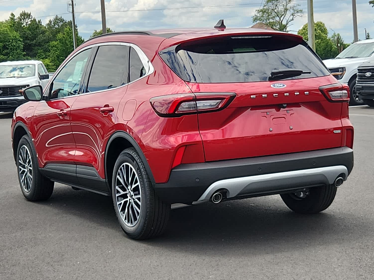 2025 Ford Escape Plug-In Hybrid photo 4