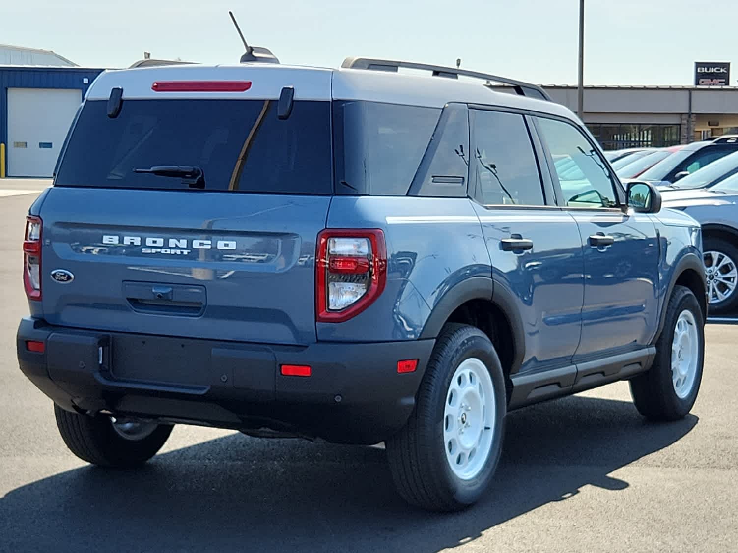 2025 Ford Bronco Sport Heritage photo 3