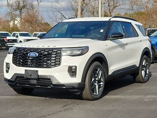 2025 Ford Explorer ST-Line 4WD