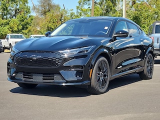2025 Ford Mustang Mach-E Premium AWD