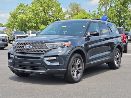 2023 Ford Explorer XLT SUV