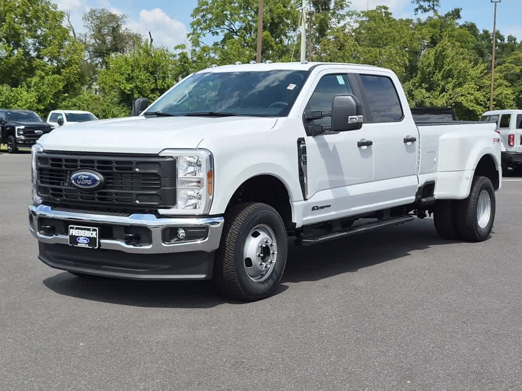 2026 Ford F-350 Super Duty XL