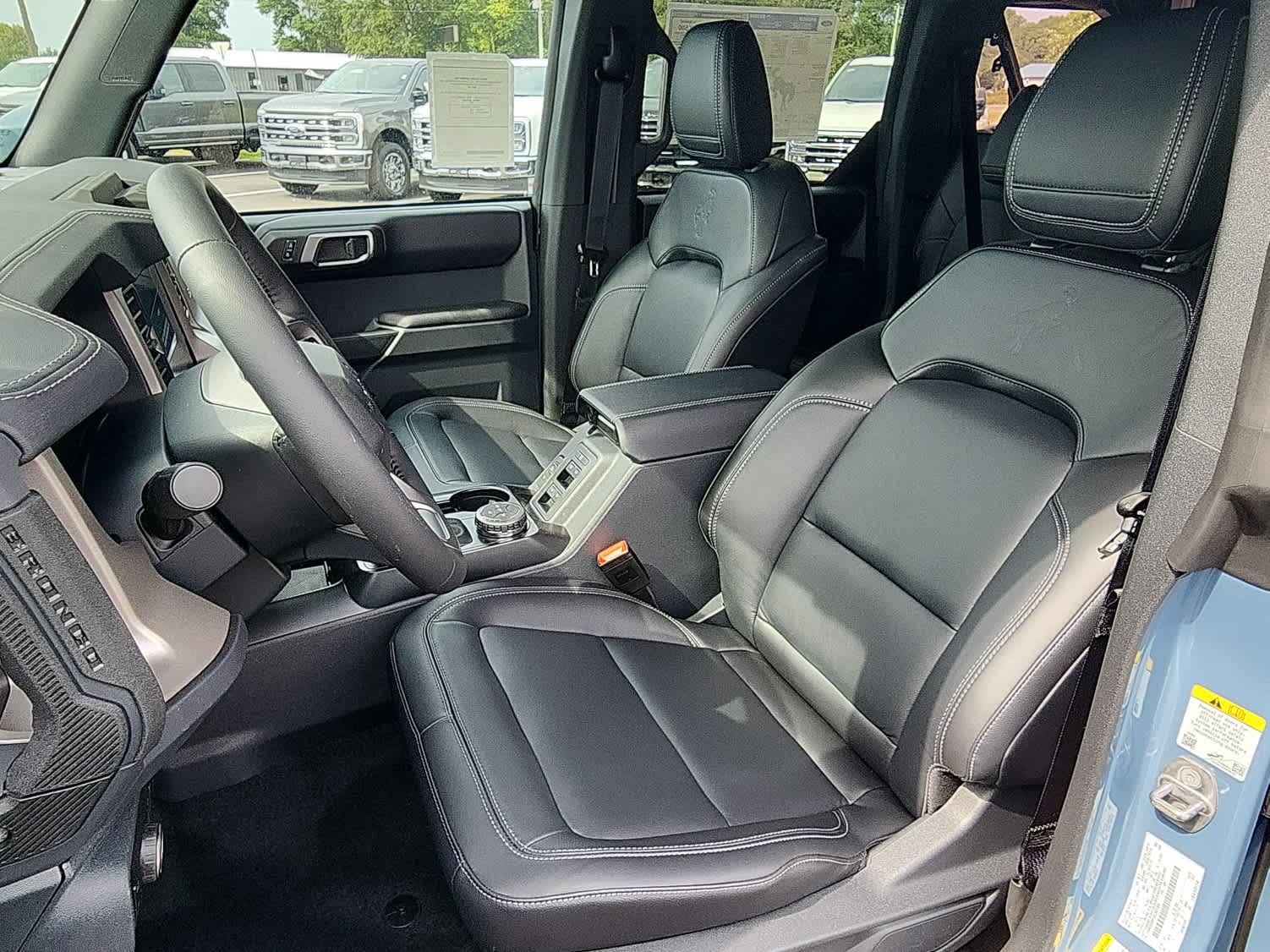 2025 Ford Bronco 4-Door Outer Banks - Photo 10