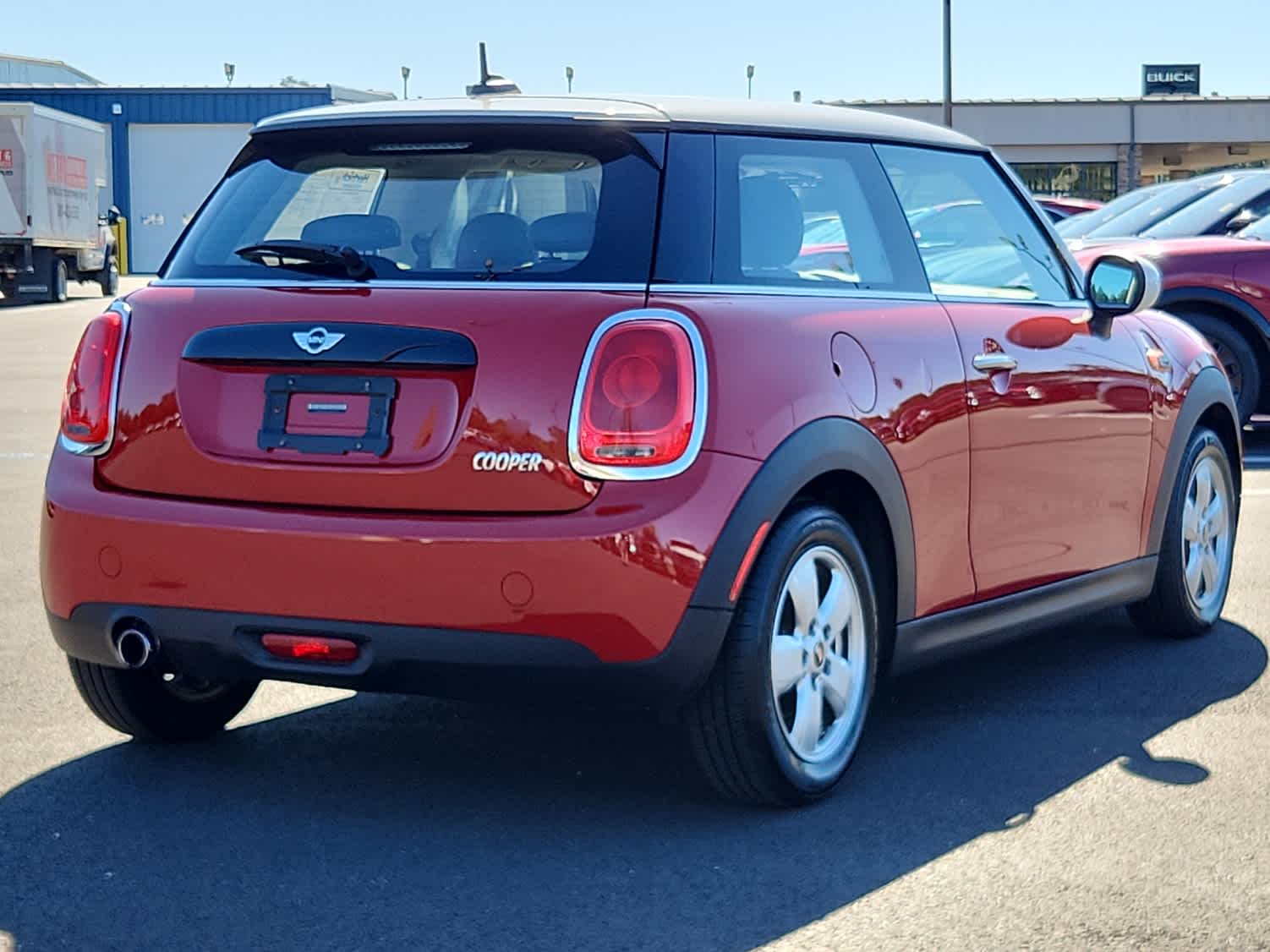 2017 Mini Cooper 2 Door Hardtop photo 2