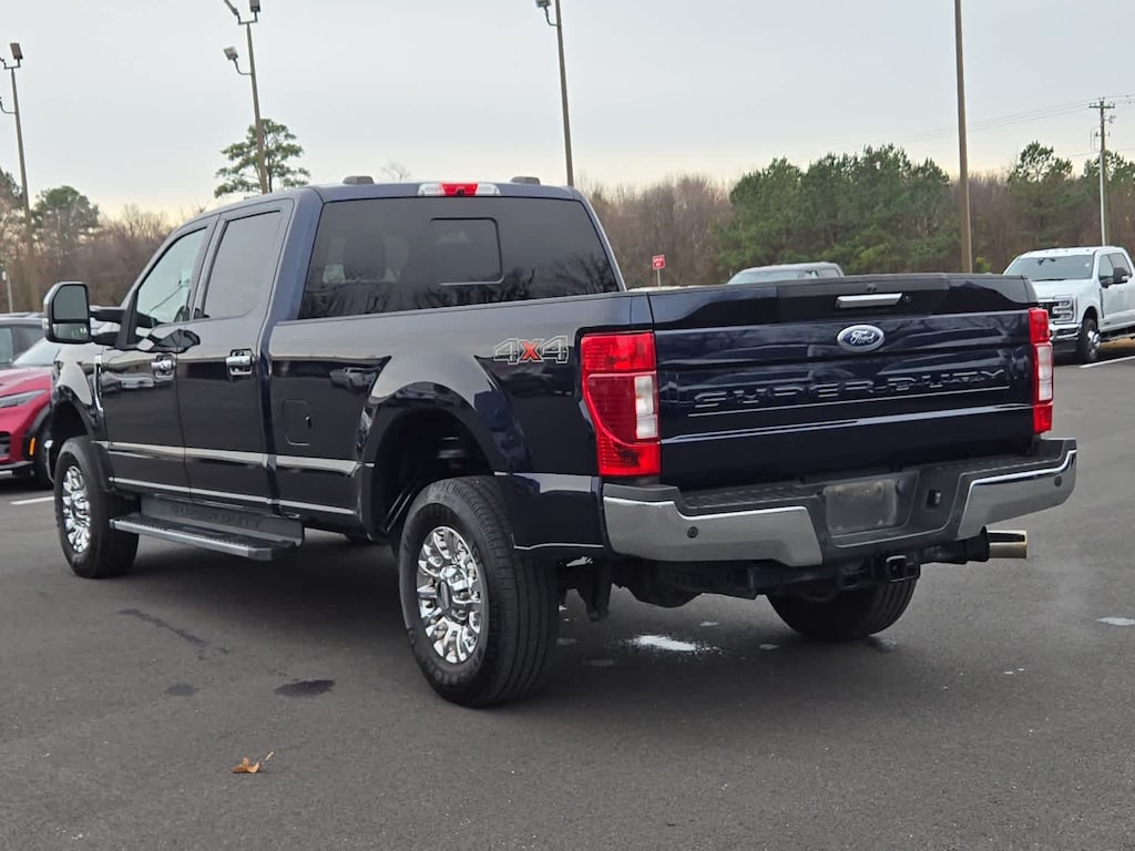 Used 2022 Ford Super Duty F-250 SRW Lariat 4WD Crew Cab 8 Box Truck Crew Cab