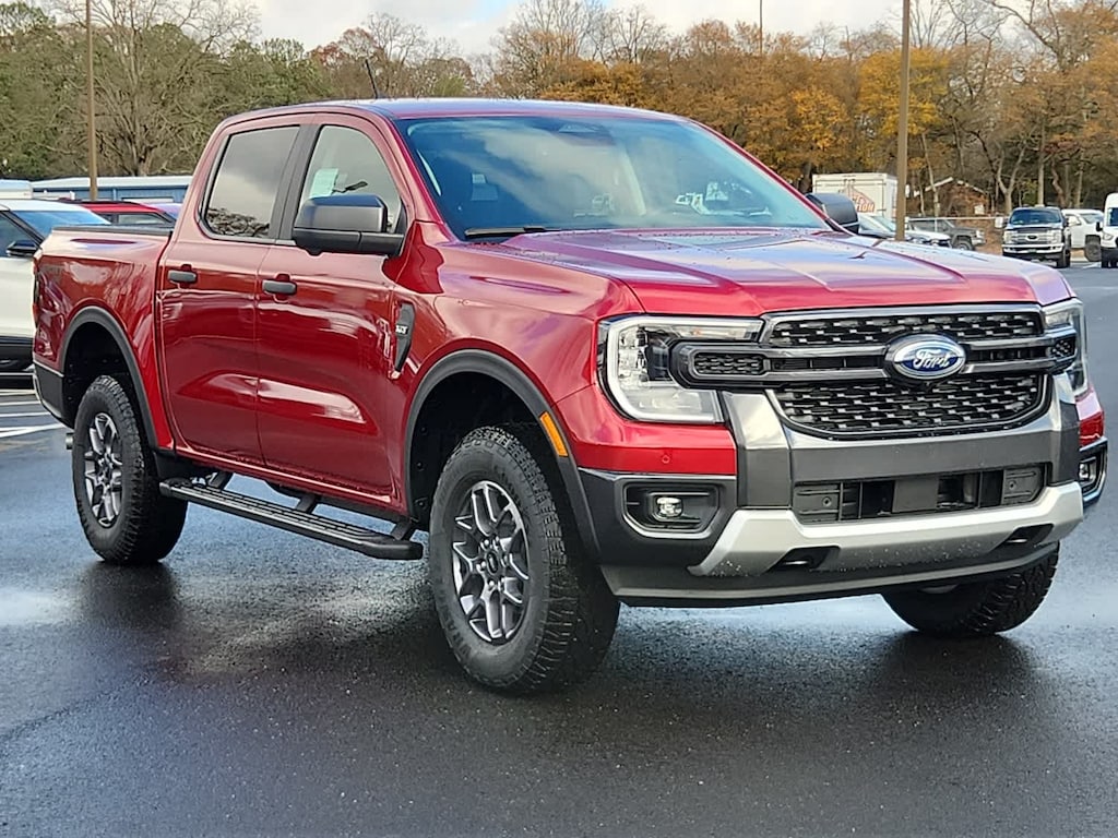 New 2025 Ford Ranger XLT 4WD SuperCrew 5 Box