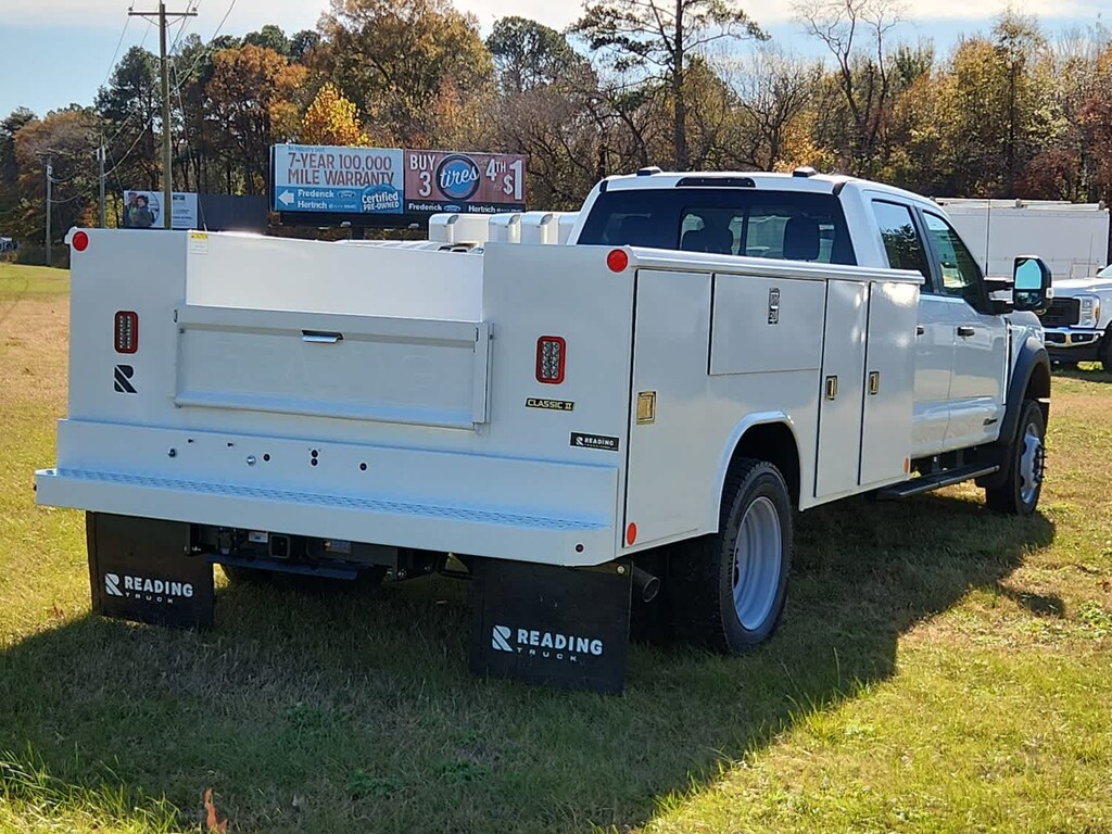 New 2025 Ford Super Duty F-450 DRW F-450 XL