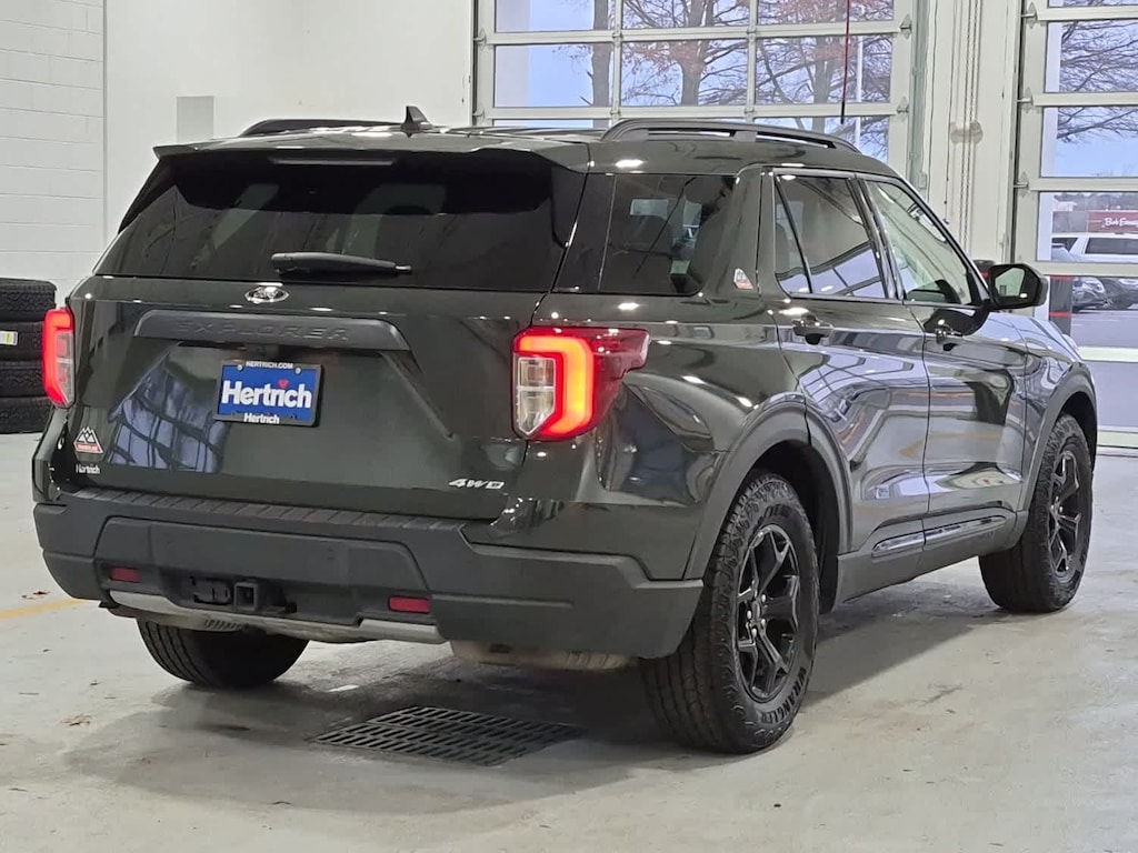 2022 Ford Explorer Timberline photo 3