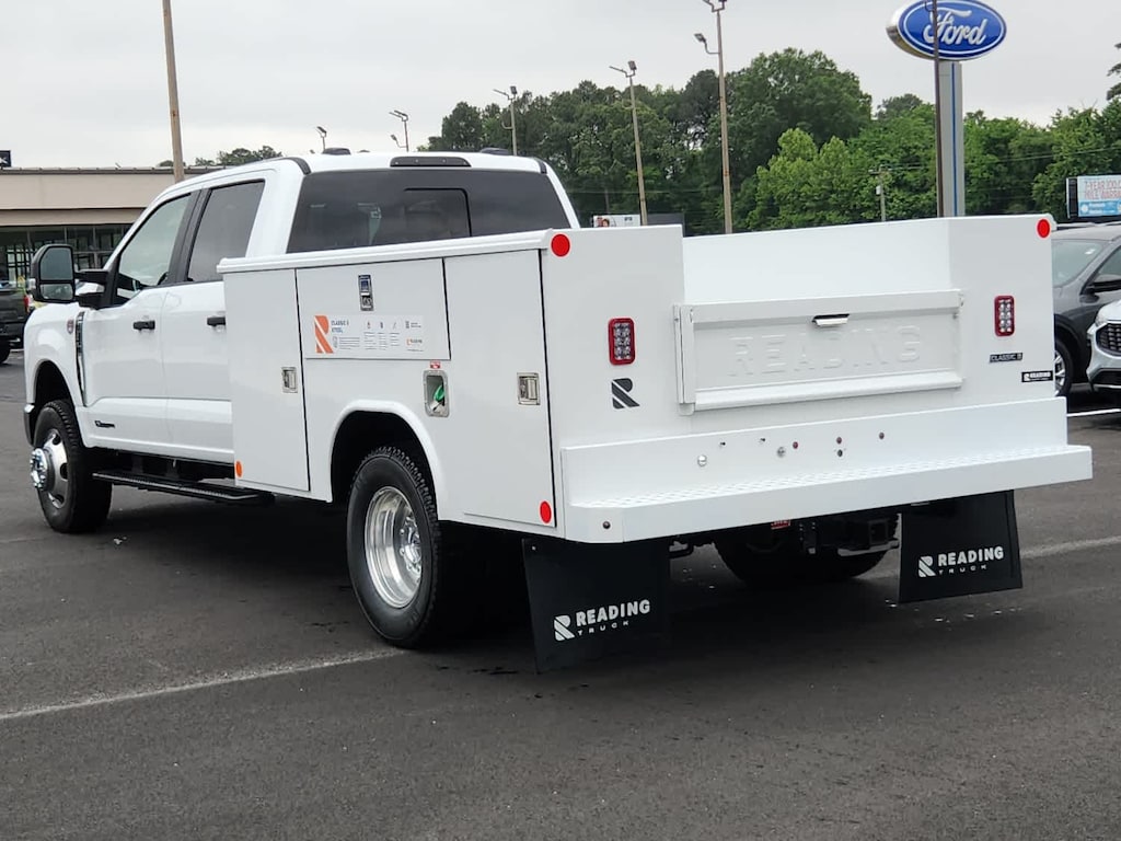 New 2025 Ford Super Duty F-350 DRW F-350 XL 4WD Crew Cab 179 WB 60 CA