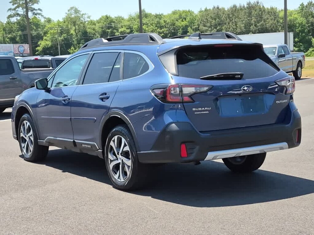 Used 2022 Subaru Outback Limited SUV
