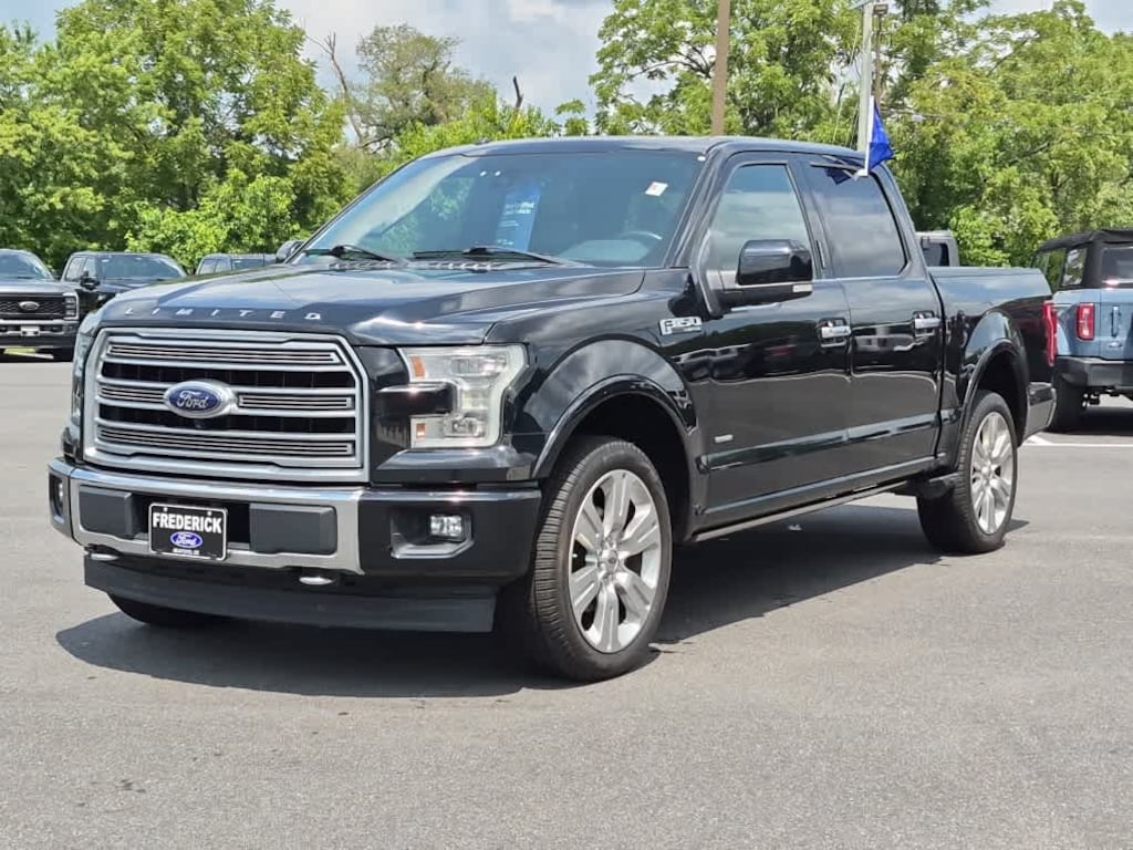 Used 2017 Ford F-150 Limited 4WD Supercrew 5.5 Box Truck SuperCrew Cab