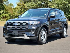 2025 Ford Explorer Active 4WD