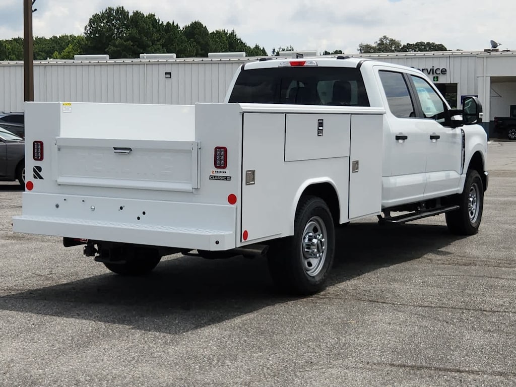 New 2025 Ford Super Duty F-350 SRW F-350 XL 4WD Crew Cab 179 WB 60 CA