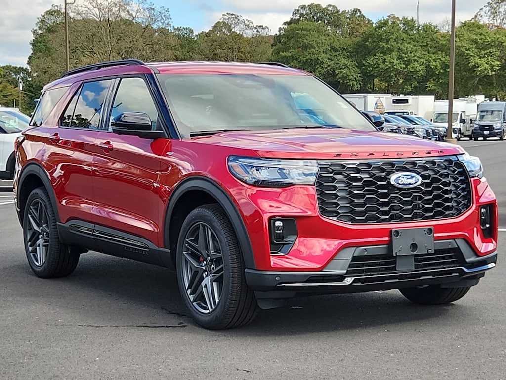 New 2025 Ford Explorer ST-Line 4WD