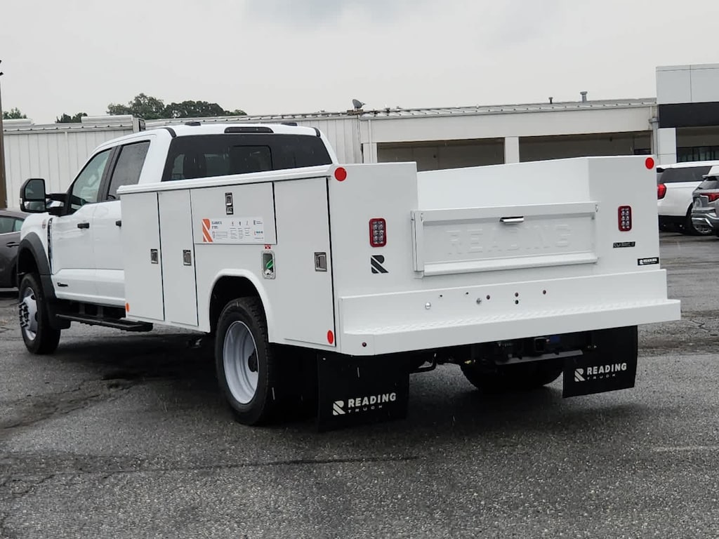 2025 Ford F-450 XL photo 4