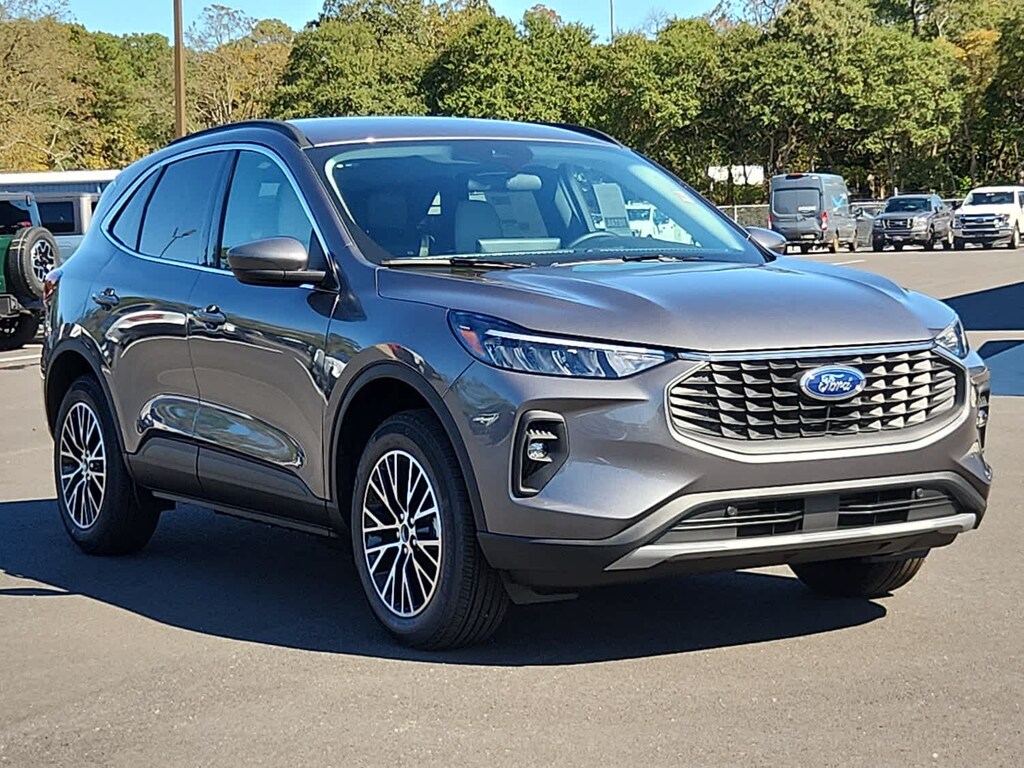 New 2026 Ford Escape Plug-in Hybrid FWD