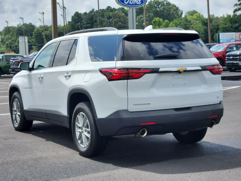 2023 Chevrolet Traverse Cloth photo 3