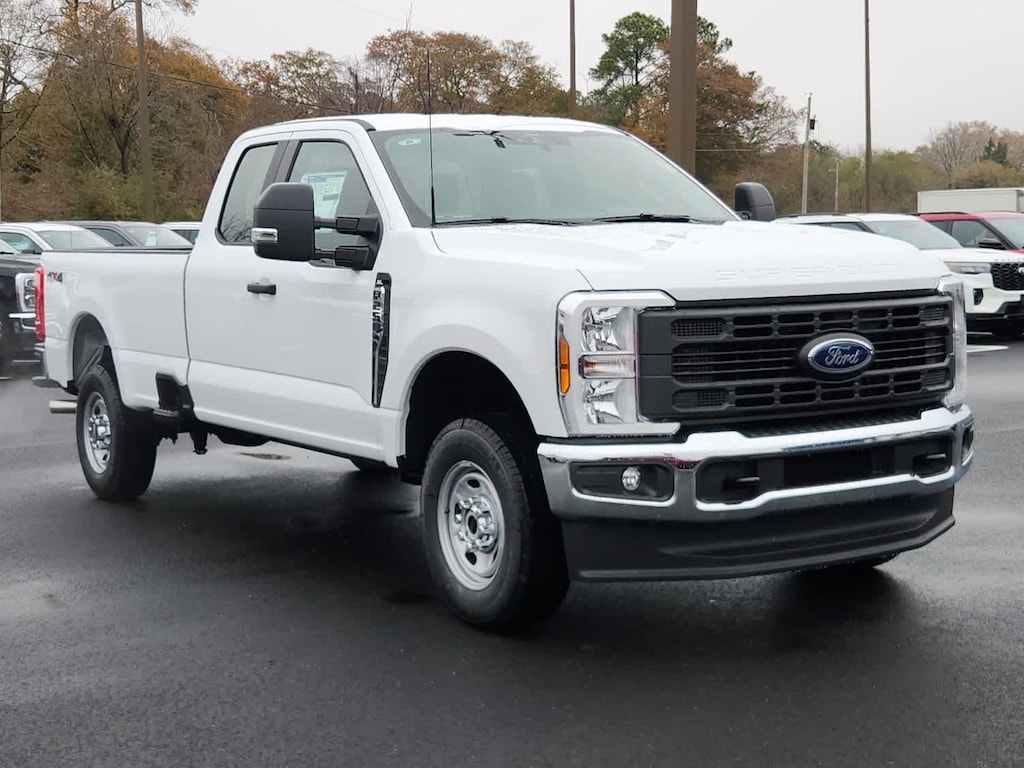 2026 Ford F-250 XL photo 2