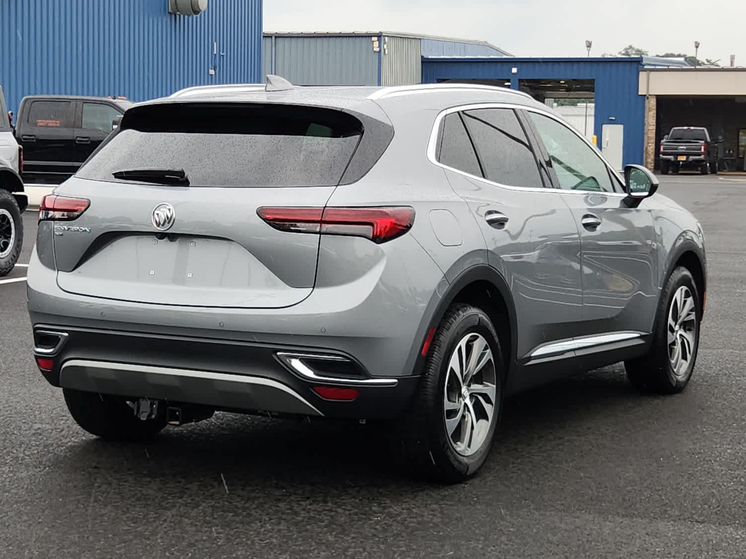 2023 Buick Envision Essence photo 3