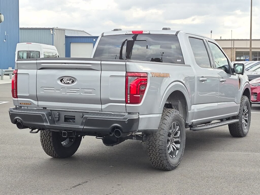 2025 Ford F-150 Tremor photo 3