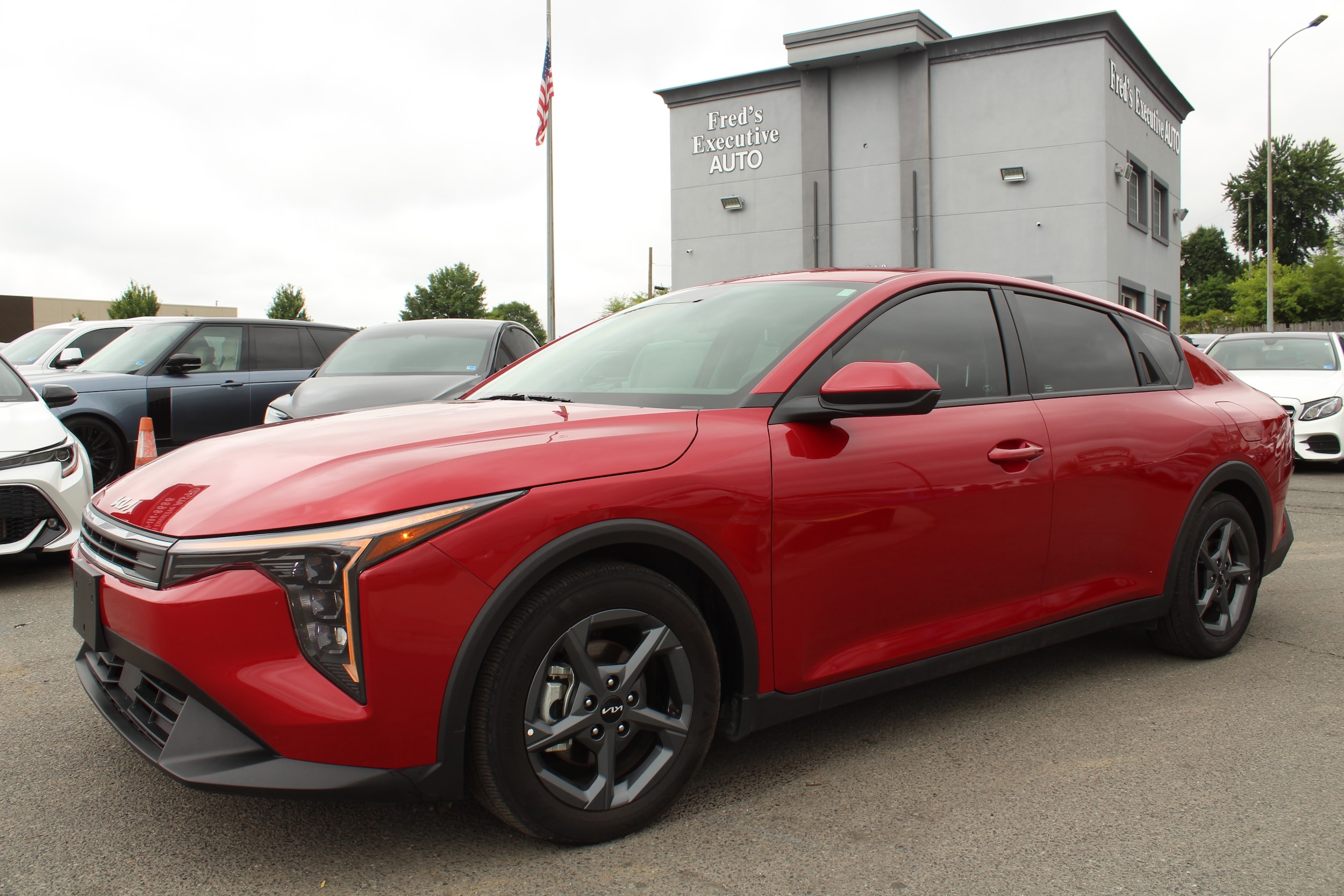 2025 Kia K4 LXS AT's photo